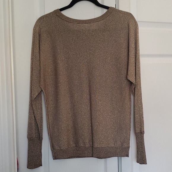 Sparkly top - Picture 4 of 6